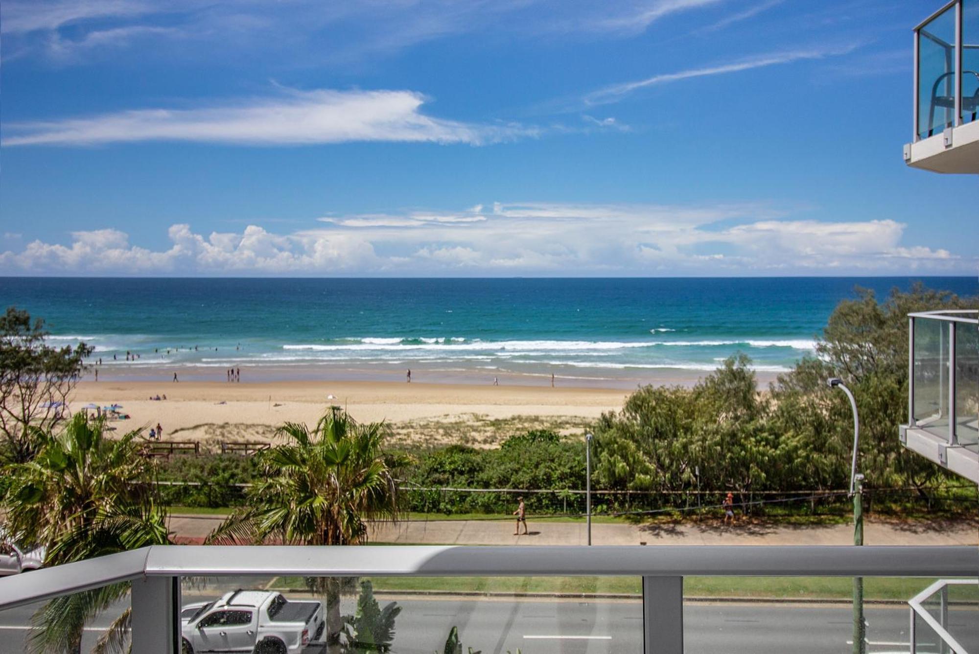 Boulevard Towers On Broadbeach Голд-Кост Экстерьер фото