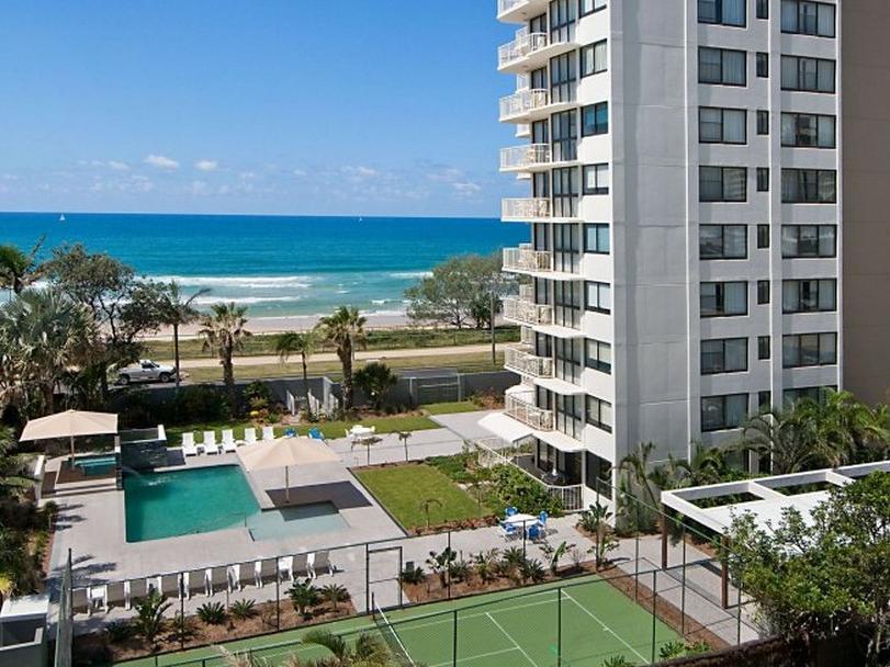 Boulevard Towers On Broadbeach Голд-Кост Экстерьер фото