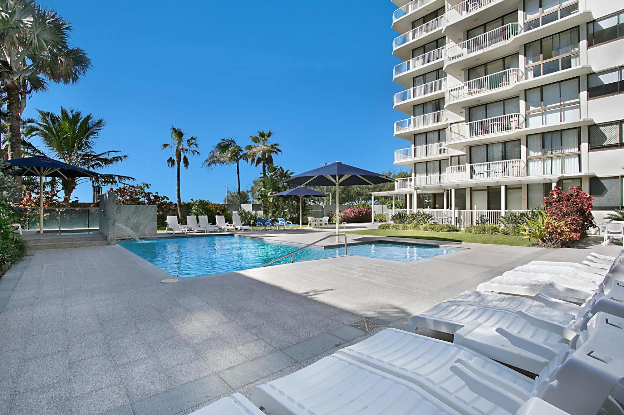 Boulevard Towers On Broadbeach Голд-Кост Экстерьер фото